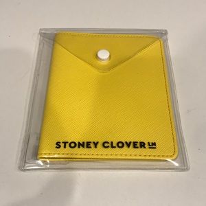 Stoney Clover Lane Passport Cover in Lemon